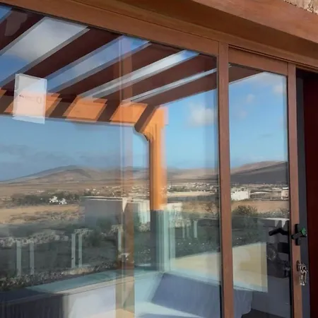 - Upper Deck Double Private In Barbuja Тефия