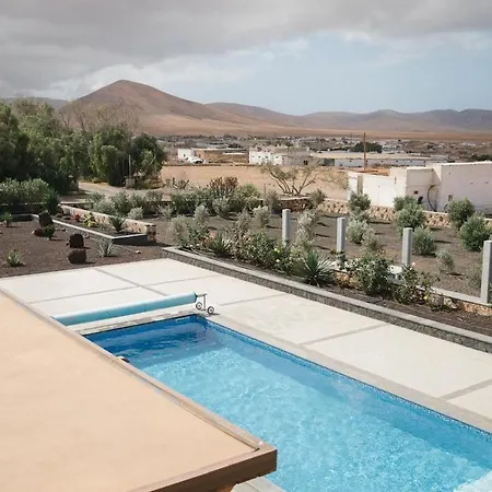 - Upper Deck Double Private In Barbuja Lägenhet